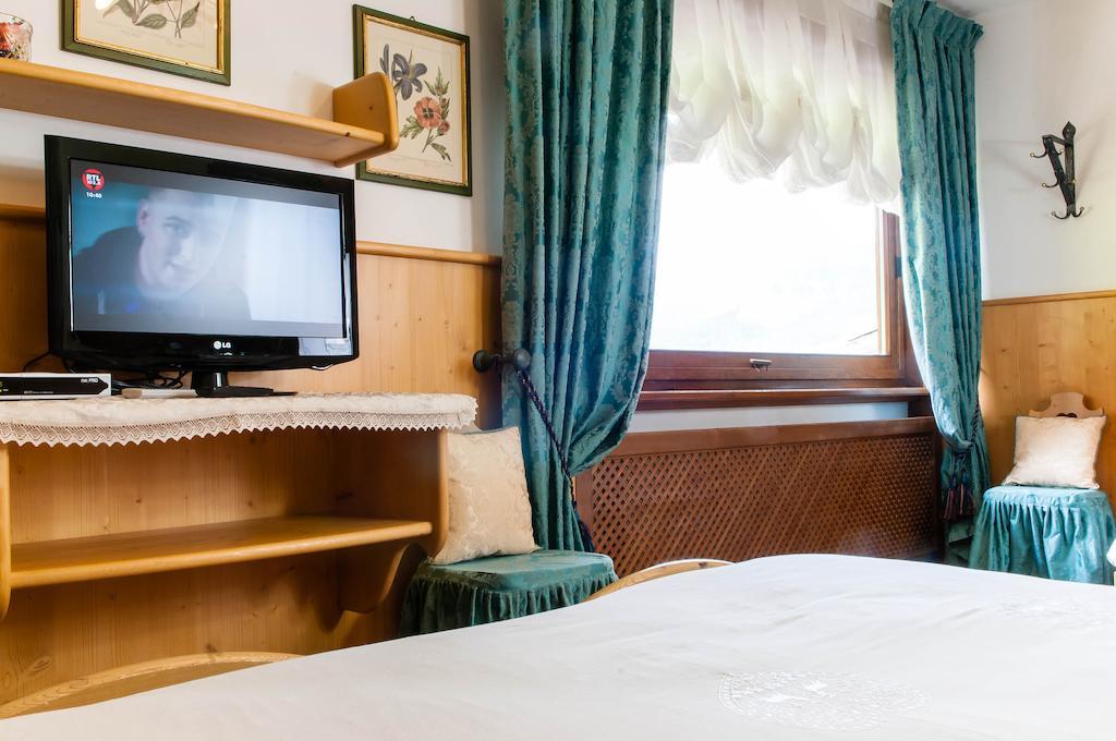 B&B Caldara Cortina dʼAmpezzo Cameră foto